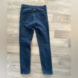 Citizen Chrissy high rise 30